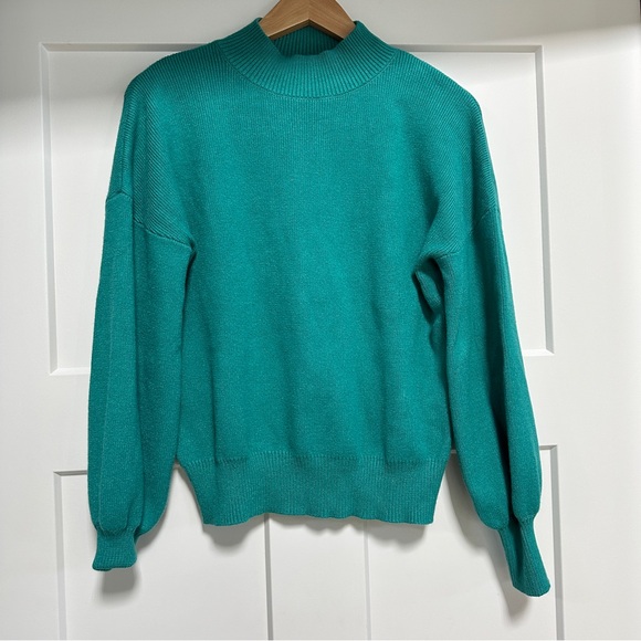 NEW Ribbed Knit Pullover Sweater Size S - Picture 8 of 9